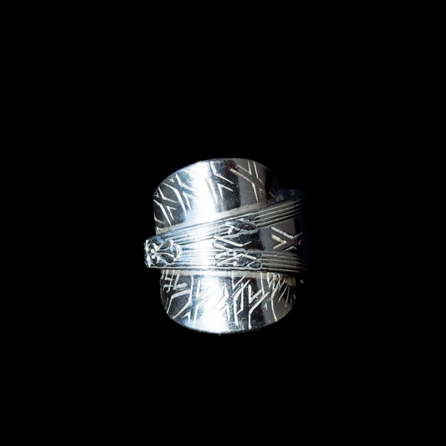 Silver spoon ring model 1