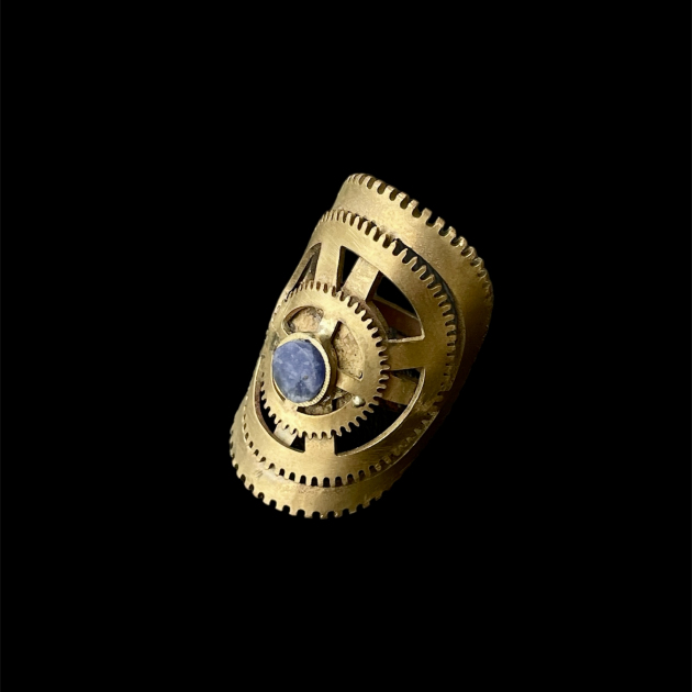 Gear Ring with Lapis Lazuli stone