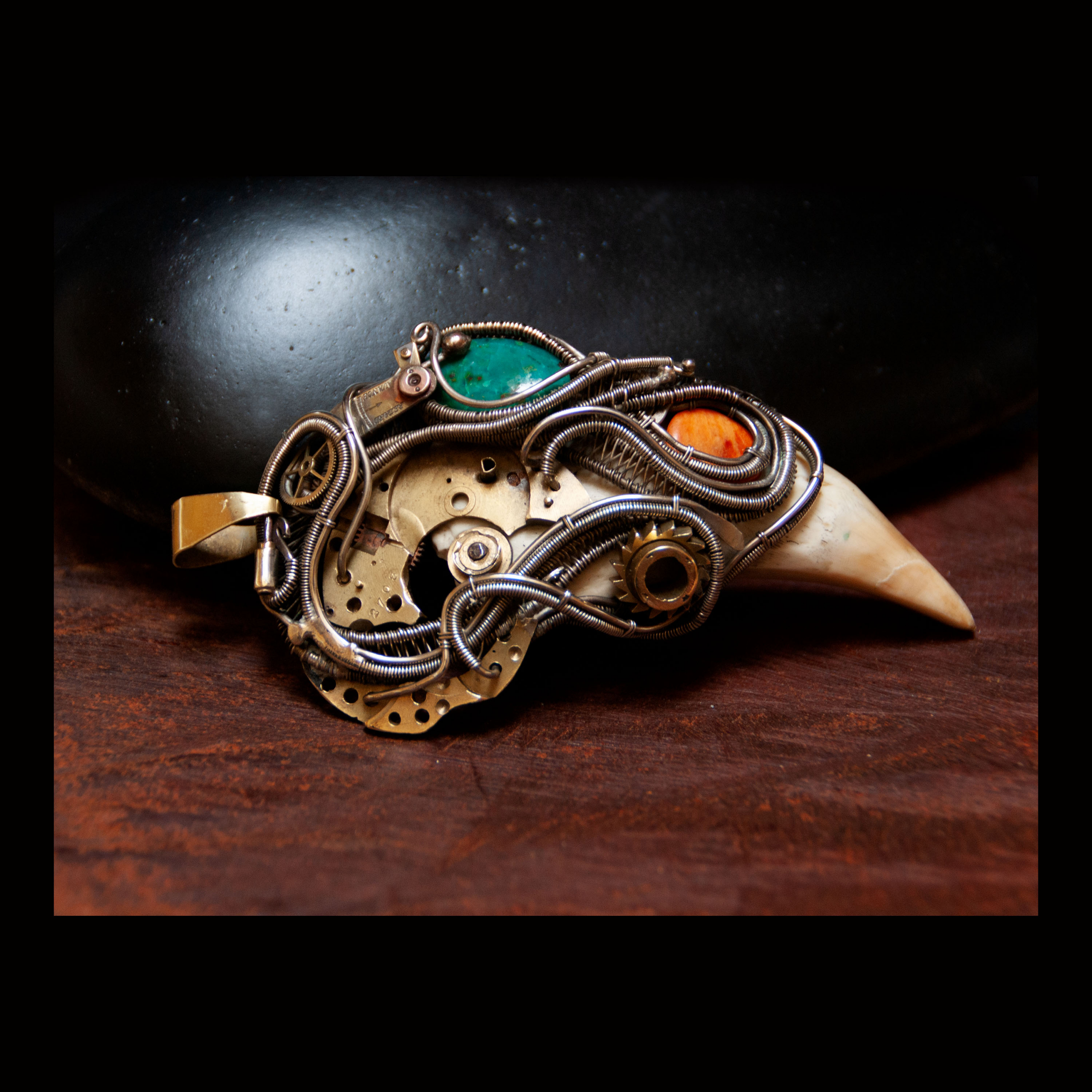 Sea lion tooth STEAMPUNK Gears chryzacolla and spondylus stone - Image 2
